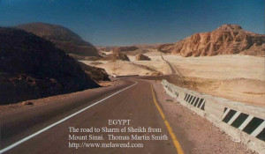 cc - Road south into Sinai